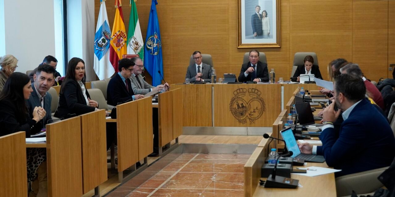 La Diputación aprueba el mayor presupuesto de su historia «para cubrir las necesidades de todos los pueblos»