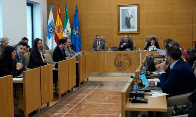La Diputación aprueba el mayor presupuesto de su historia «para cubrir las necesidades de todos los pueblos»