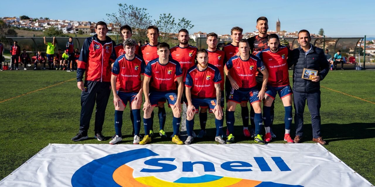 El Zalamea F.C. reconoce a Miguel González como socio protector por su apoyo al club