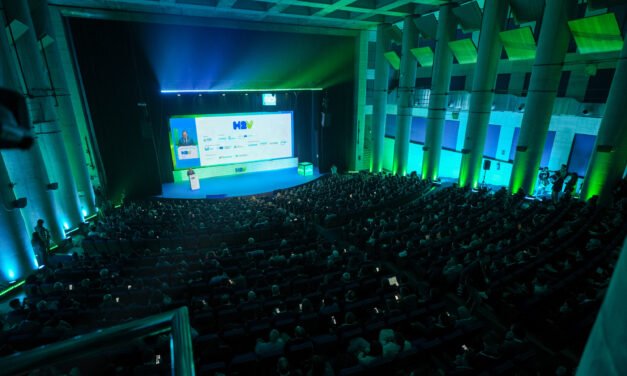 María Jesús Montero clausurará el III Congreso Nacional de Hidrógeno Verde