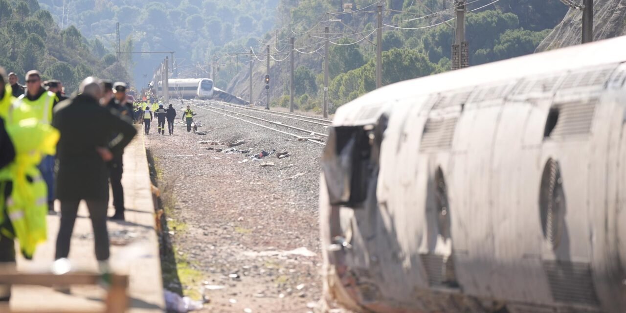 El Gobierno aprueba un paquete de 20 millones para los afectados por los accidentes de Adamuz y Gélida