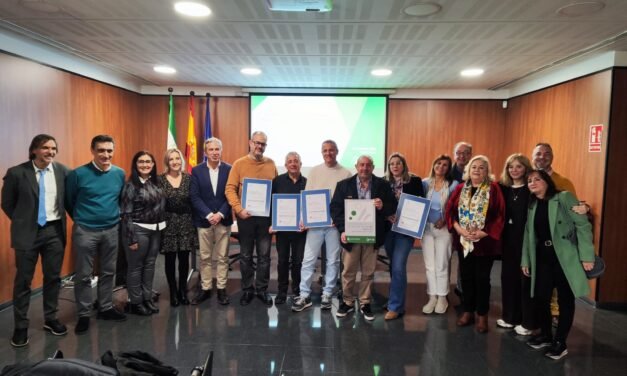 Cinco unidades de los distritos Huelva-Costa y Condado-Campiña reciben la certificación de calidad