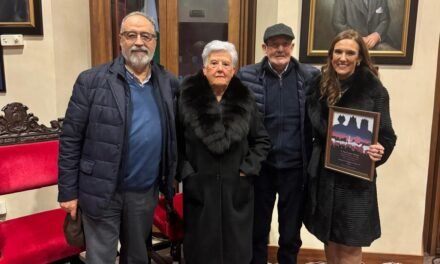 Ana López-Sousa pregona la ilusión en Nerva con un emotivo homenaje a su madre