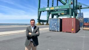 Alberto Santana Presidente del Puerto