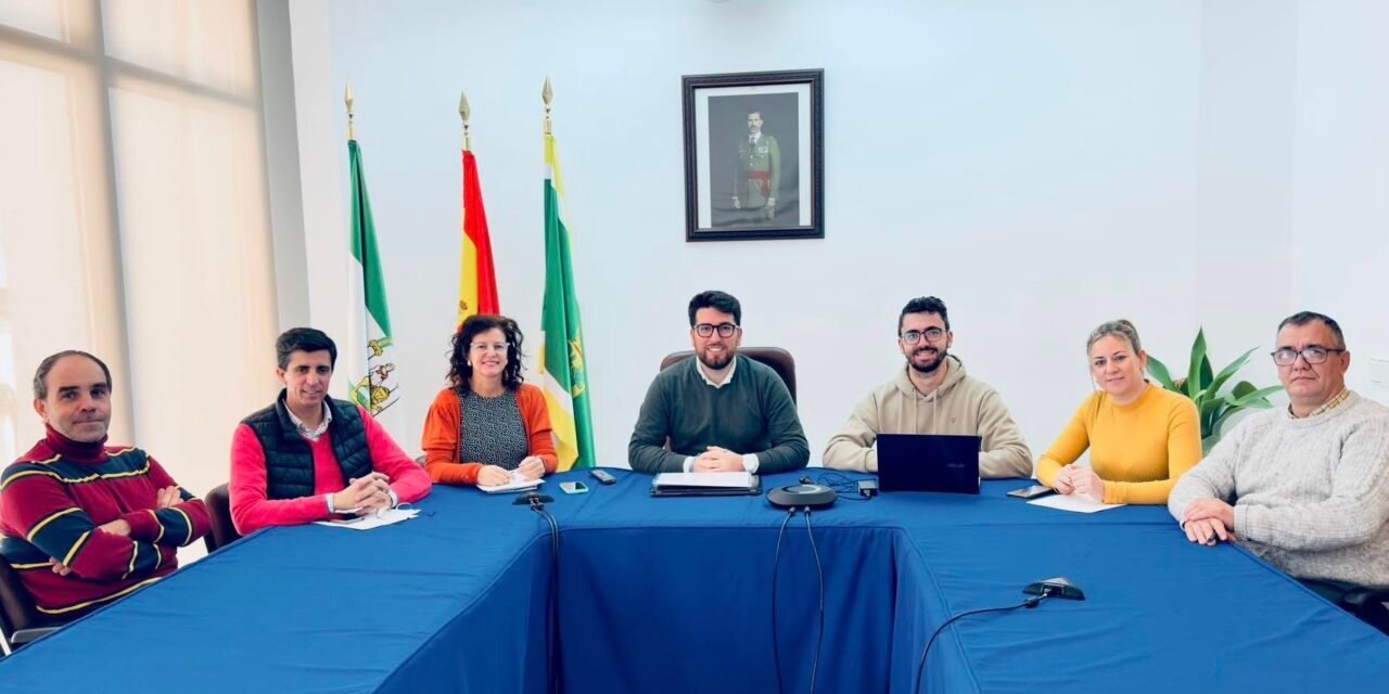 Higuera de la Sierra reduce su deuda en más de 110.000 euros