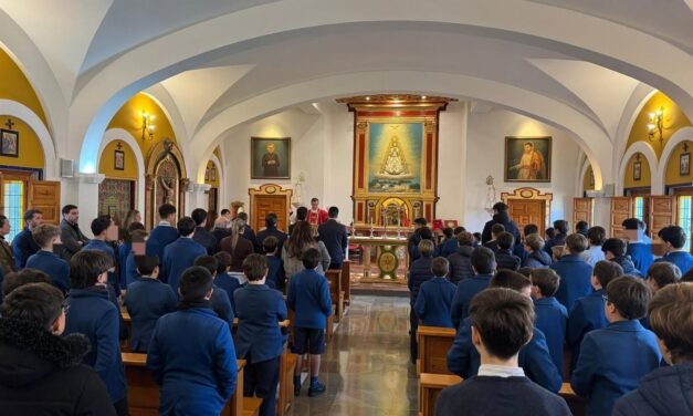 Los colegios de los niños de Aljaraque fallecidos en Adamuz celebran una misa en su memoria