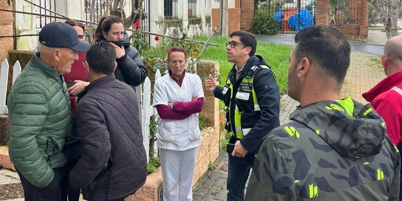 Desalojados unos 200 vecinos de Ayamonte por la subida del Guadiana