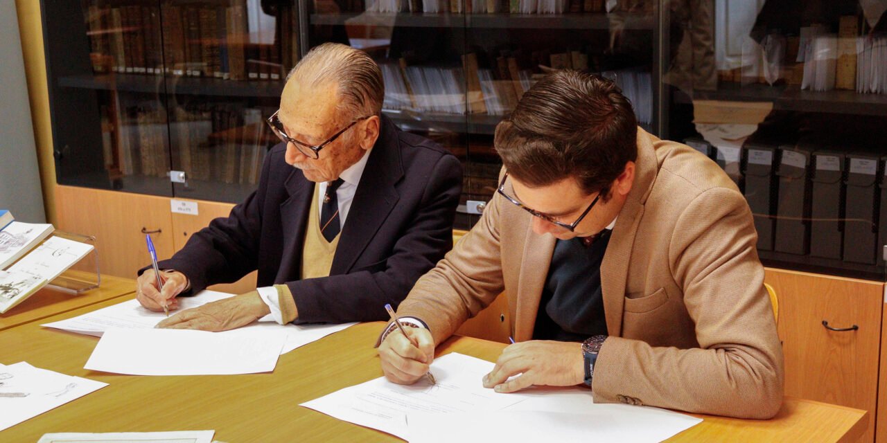 José Bacedoni dona al Archivo Municipal de Huelva parte de su fondo documental