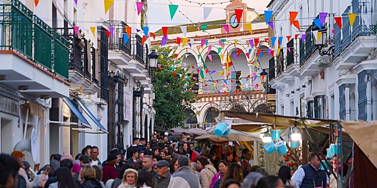 Moguer rinde homenaje a Juan Ramón y a su pasado marinero con la Feria de Época 1900