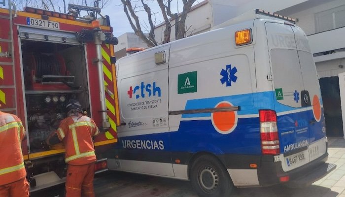 Evacuado con quemaduras un hombre de 37 años tras un incendio en Valverde