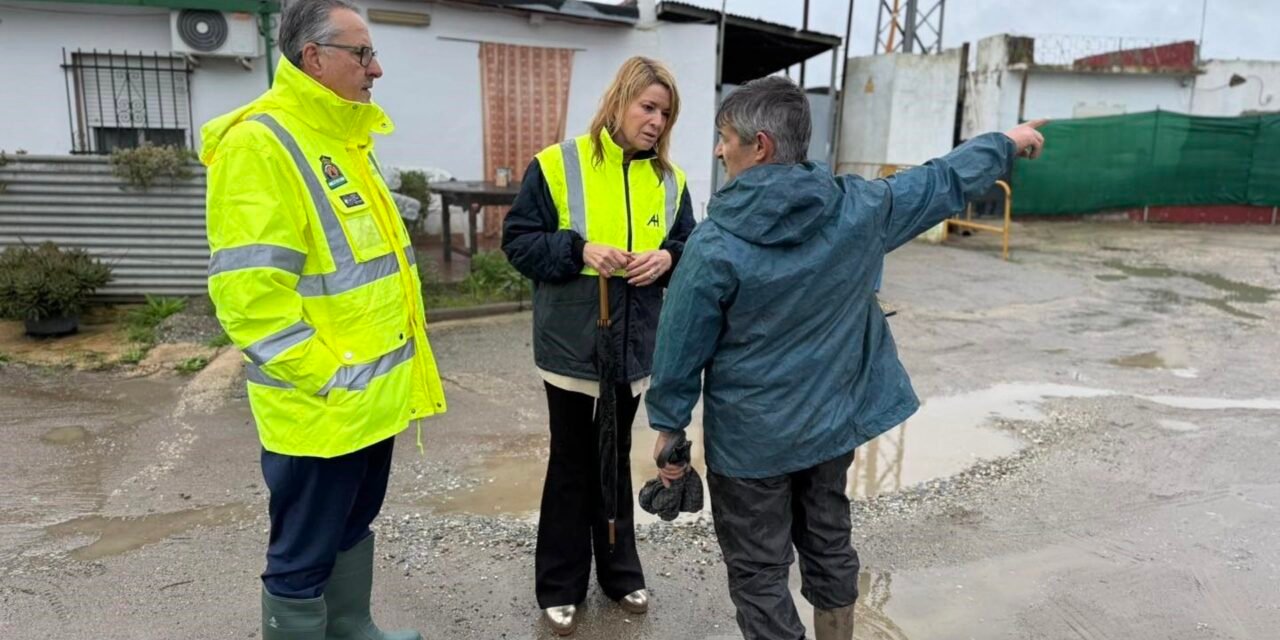 La crecida del Odiel obliga al desalojo de Peguerillas