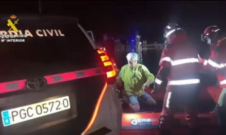 Rescatan a 13 personas tras inundarse un camping en Isla Cristina