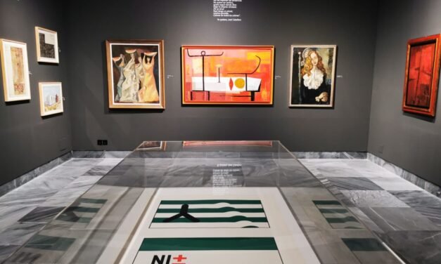 El Museo de Huelva expone las versiones de José Caballero de la bandera de Andalucía