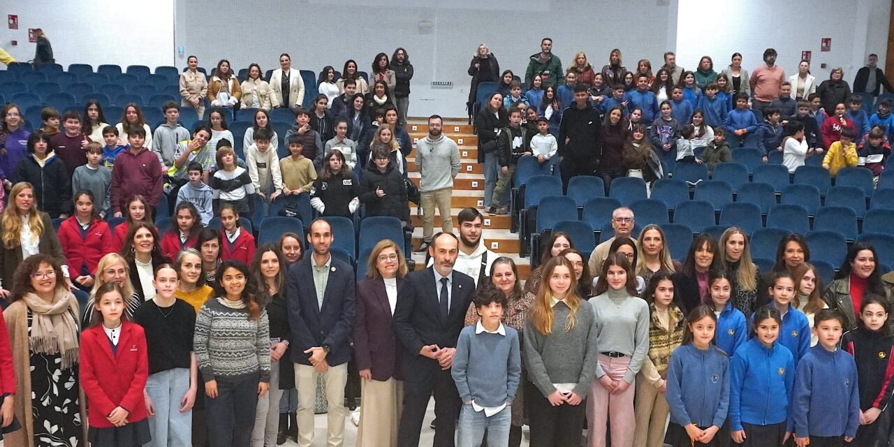 La UHU reivindica el talento femenino como motor imprescindible del futuro científico