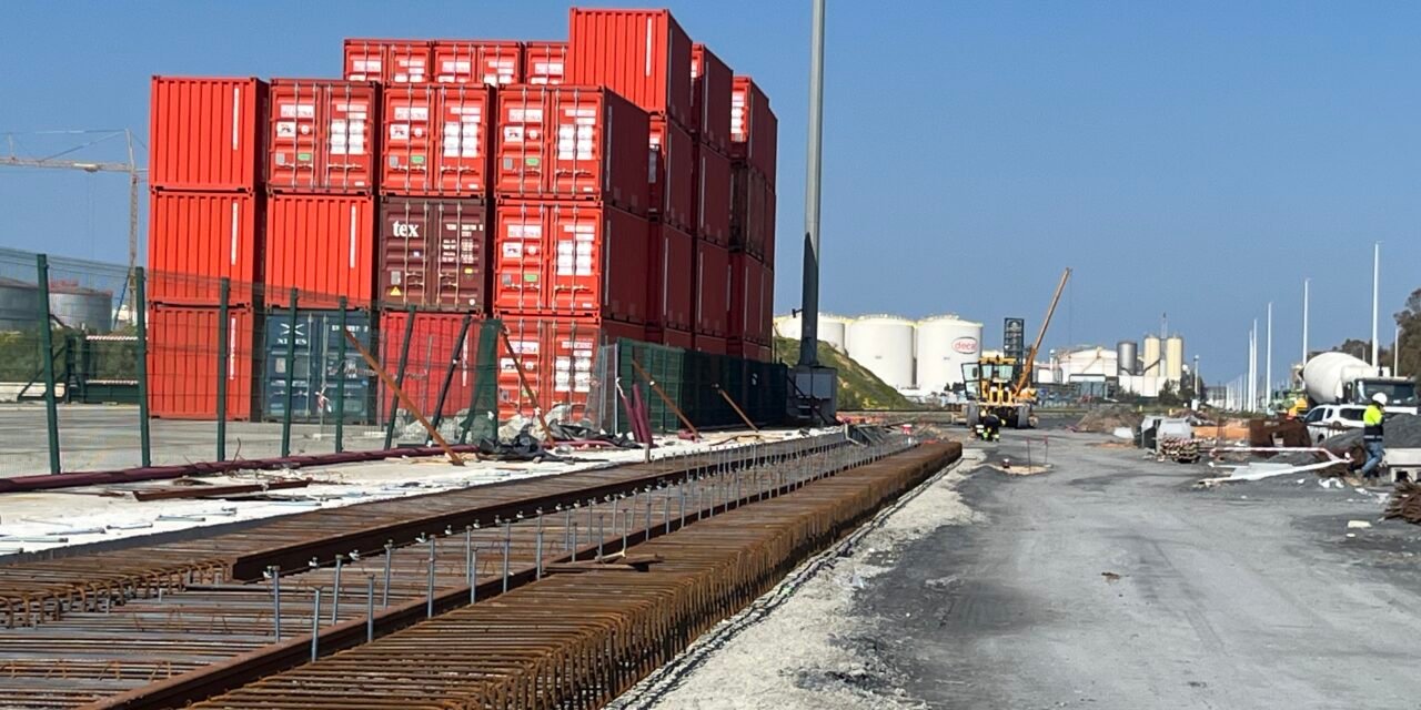 El Muelle Sur amplía su terminal ferroviaria