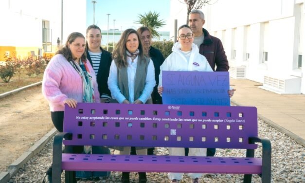 Bancos Violetas promueven la igualdad entre hombres y mujeres en todos los campus de la UHU