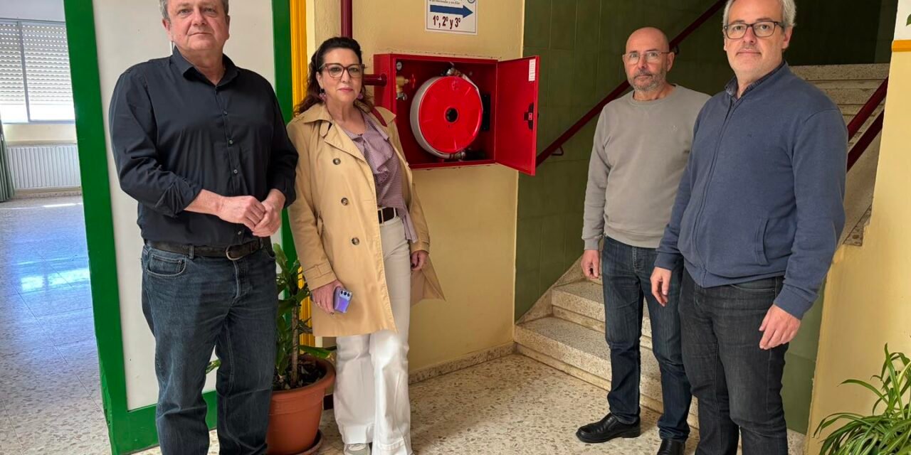 Nerva mejora su CEIP Maestro Rojas