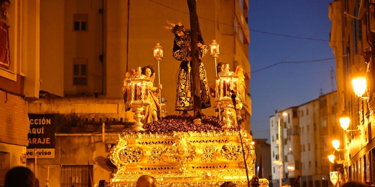 La procesión del Calvario en imágenes