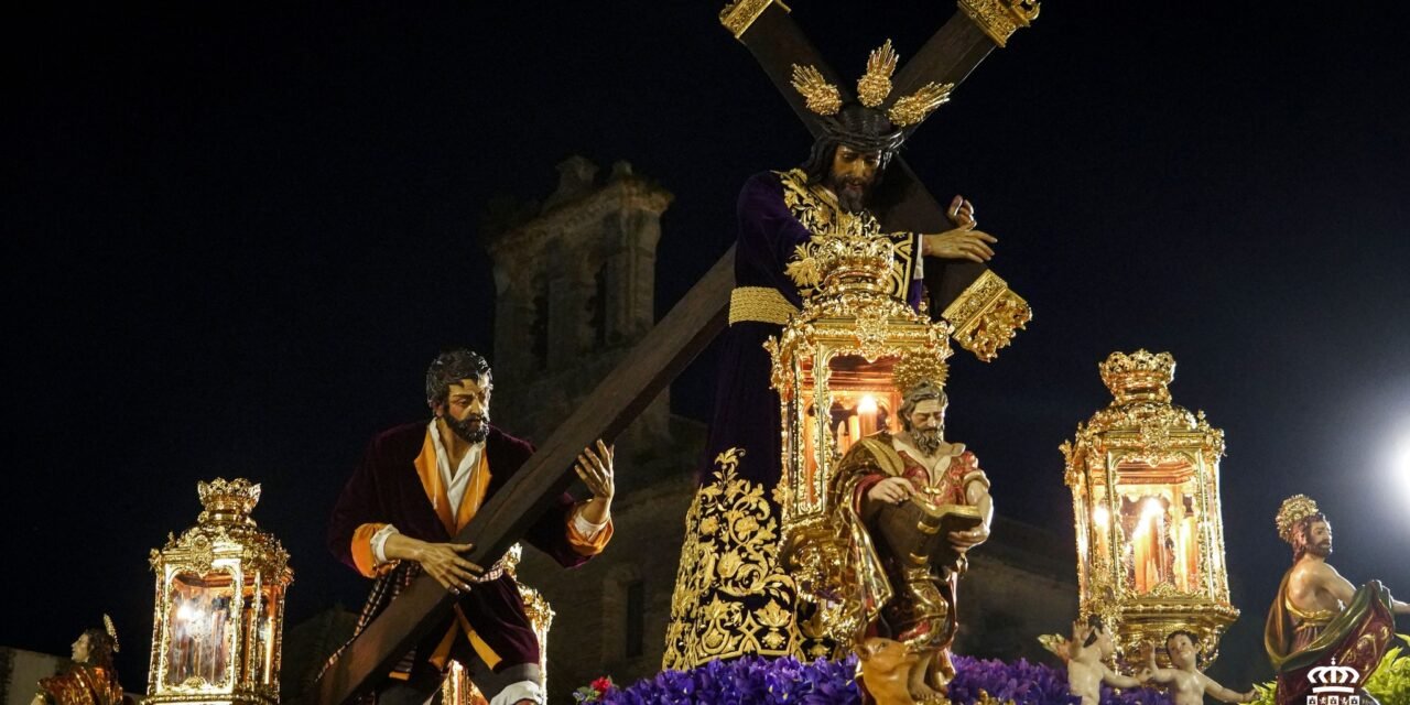 La Semana Santa de Moguer ofrece toda una sinfonía de imágenes, sonidos y sensaciones
