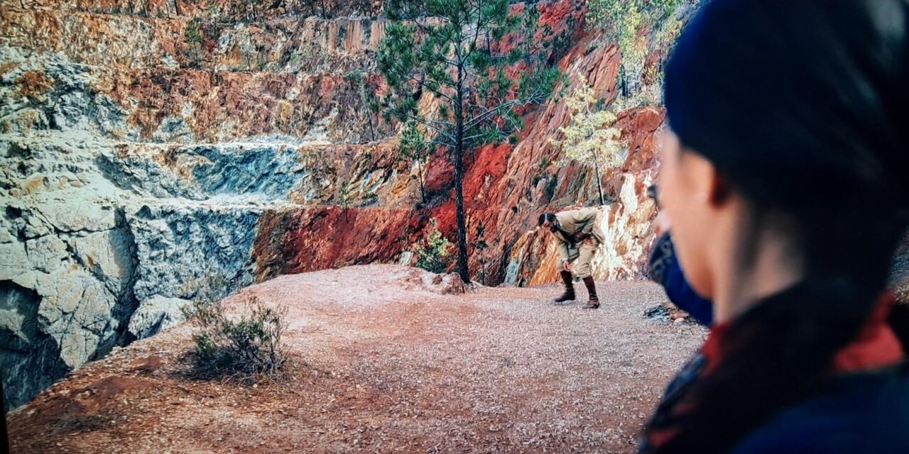 ‘El joven Sherlock’ lleva el paisaje minero de la Cuenca a millones de personas de todo el mundo