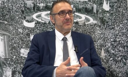 Juan Luis Aguado abre una nueva etapa en la Defensoría de la UHU