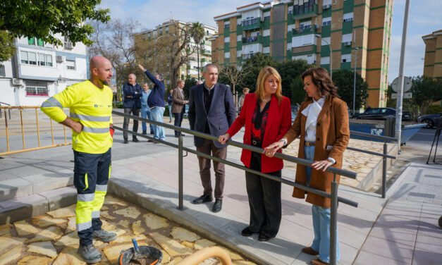 El Ayuntamiento renueva más de 3.000 metros cuadrados de calles peatonales en La Hispanidad