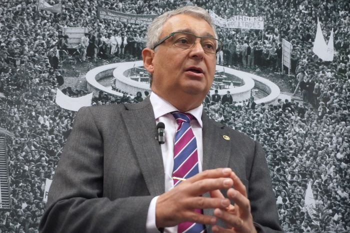 El catedrático Pedro J. Pérez asume la presidencia de la Academia de las Ciencias, Artes y Letras de Huelva