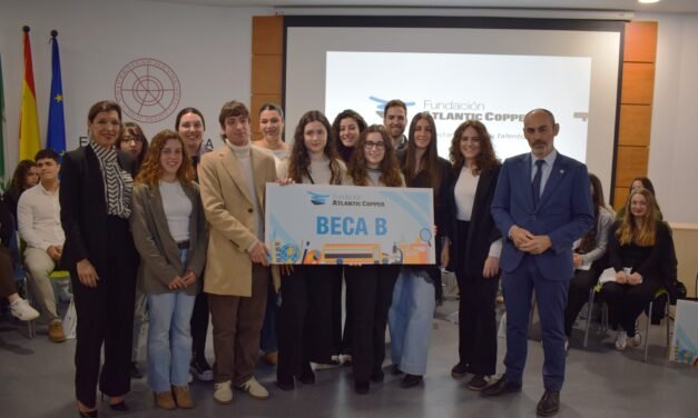 La Fundación Atlantic Copper concede 31 becas al alumnado de la UHU