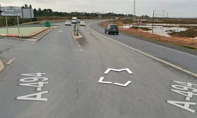 Evacuadas siete personas al hospital tras un accidente en Moguer