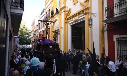 La procesión de Estudiantes en imágenes