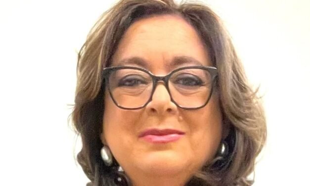 Mar Moreno lleva su última novela a la Sala 1900