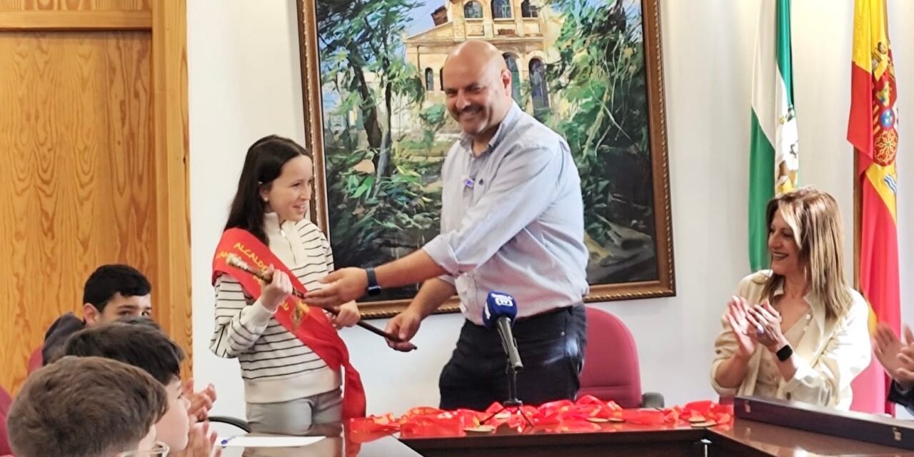 Adriana Durán Vázquez, primera alcaldesa infantil de Zalamea