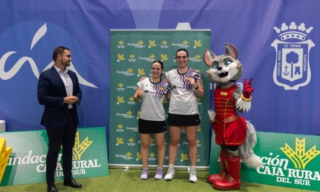 Caja Rural del Sur entrega el Premio al Mejor Punto del Europeo de Bádminton