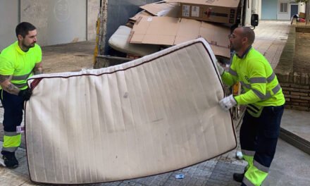 El Ayuntamiento reorganiza la recogida de muebles y voluminosos por barrios