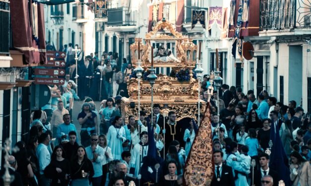Moguer cierra una Semana Santa «inolvidable»
