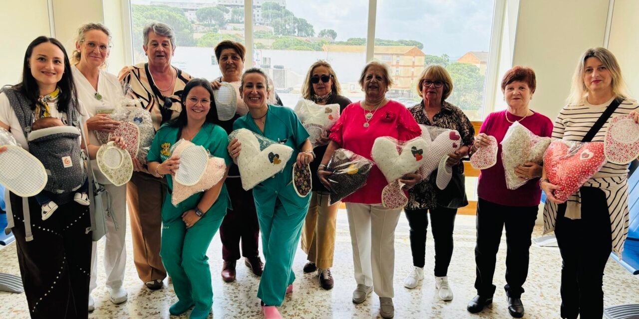 Cojines con forma de corazón para las mujeres hospitalizadas en Riotinto