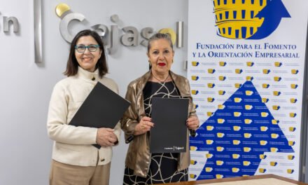 La Fundación Cajasol fomenta la cultura emprendedora entre los estudiantes onubenses