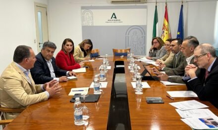 Diputación y Junta fijan la hoja de ruta para declarar la antigua estación como BIC