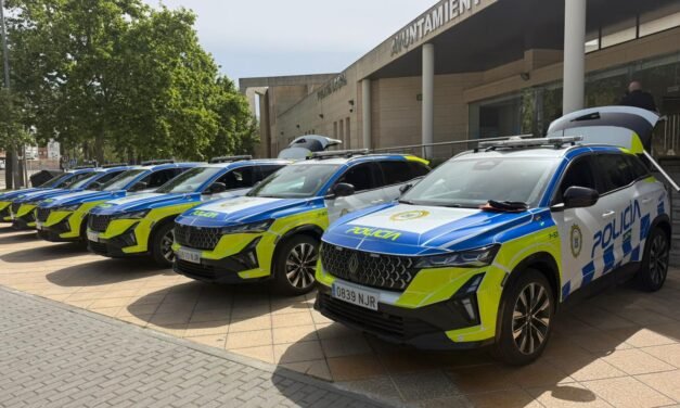 La Policía Local pone en servicio seis nuevos vehículos