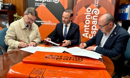 Antonio España impulsa un camino del Rocío más limpio y comprometido con Doñana