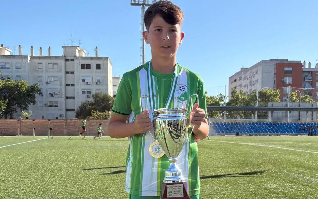 El campillero Jesús Rodríguez hace historia en el Santa Marta