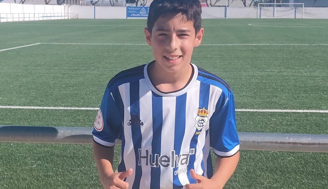 El Recre llama al campillero Álvaro Romero Lobo