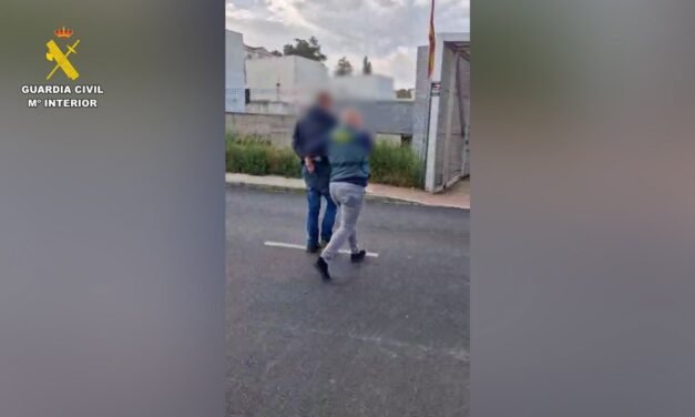 Prisión provisional para un profesor acusado de tocamientos a varios alumnos en la Sierra