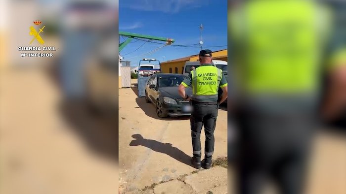 Atropella a una mujer en Moguer y se da a la fuga