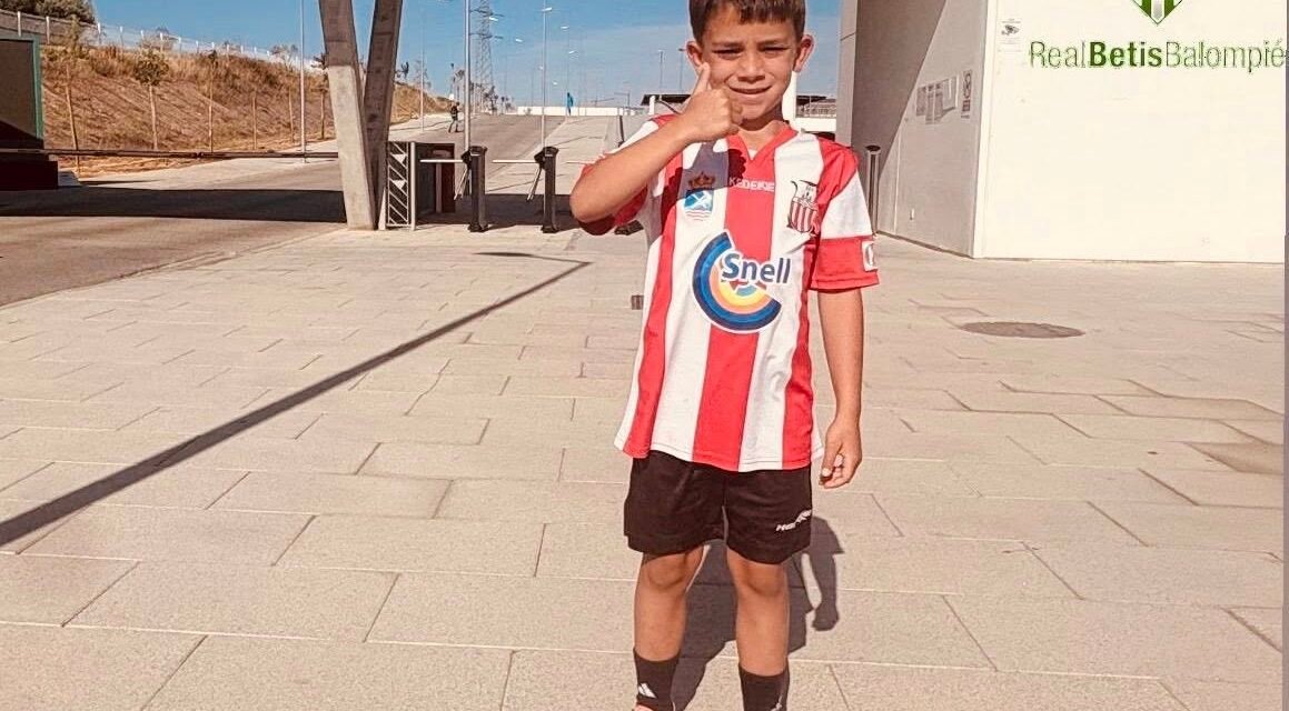 El riotinteño Leo Sempere se estrena en el Betis con 7 años