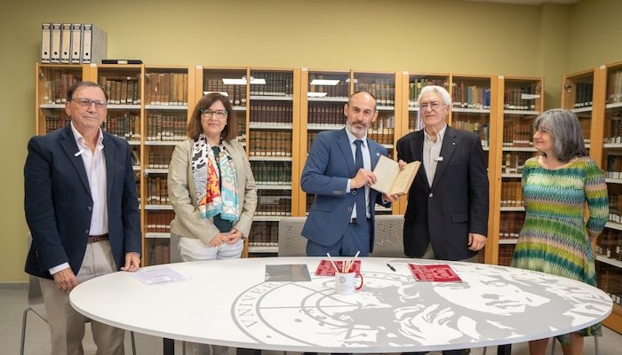 La UHU incorpora un importante ejemplar sobre Tarteso