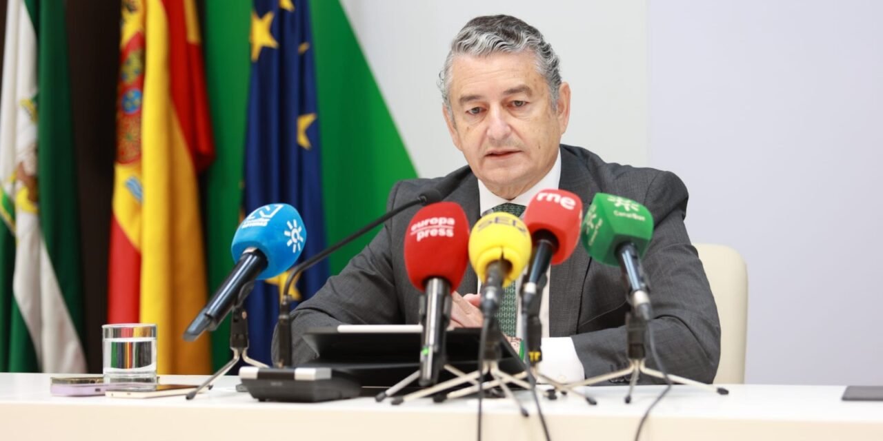 Sanidad prevé incrementar los contratos en verano un 14%