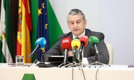 Sanidad prevé incrementar los contratos en verano un 14%