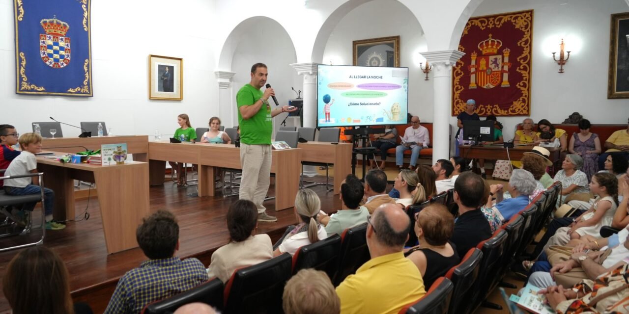 Joaquín Gómez sorprende con un cuento infantil ilustrado