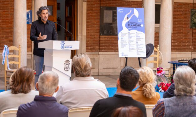 El Patio del Ayuntamiento se convierte este sábado en el ‘Tablao de Arcángel’